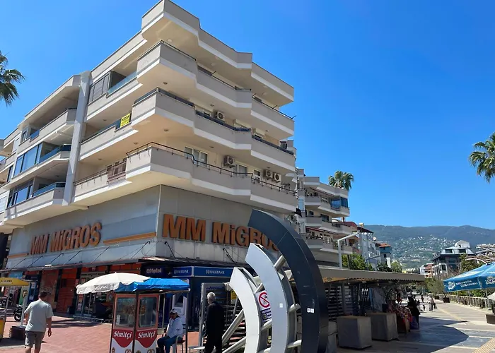 Sa Apartments! Cleopatra Beachfront 2bd Alanya