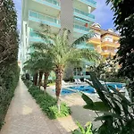 Апартаменти Sa Apartments! Cleopatra Beachfront 2bd