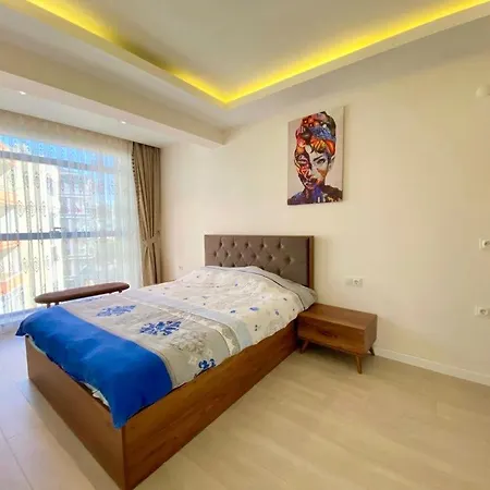 Sa Apartments! 1bd Flat 200m To The Beach!