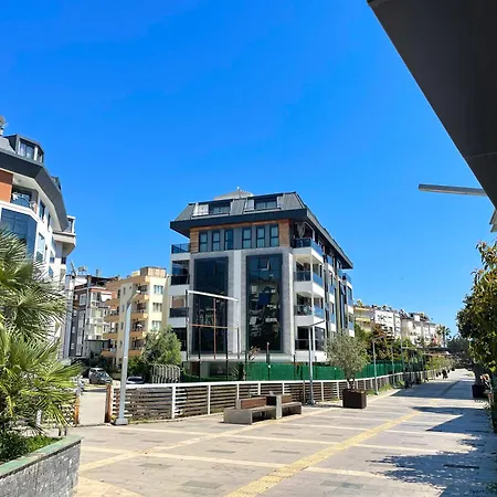 Sa Apartments! Cleopatra Beach Front 2Bd Apartment Alanya