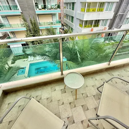 Sa Apartments! Cleopatra Beachfront 2bd Appartamento *