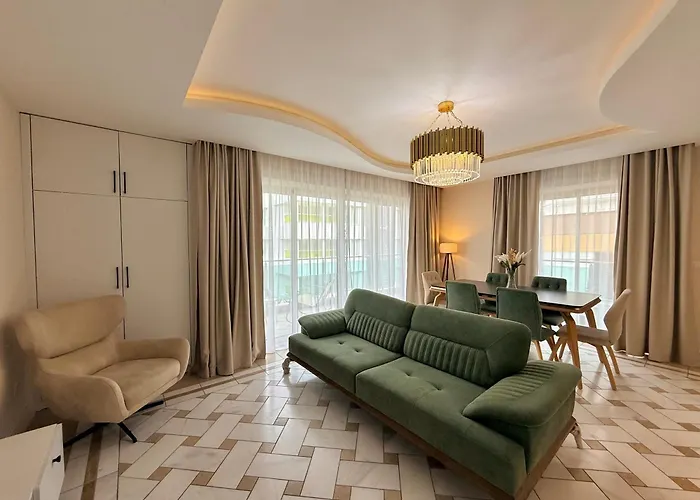 Sa Apartments! Cleopatra Beachfront 2bd *