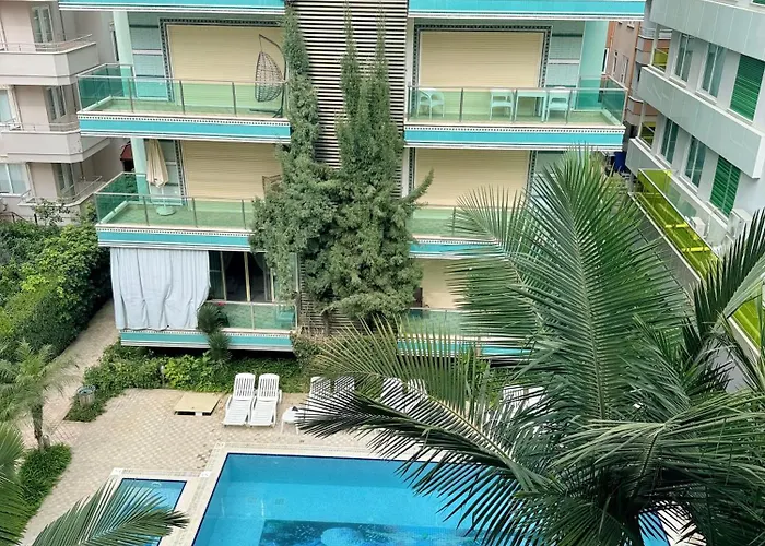 Sa Apartments! Cleopatra Beachfront 2bd Apartment Alanya