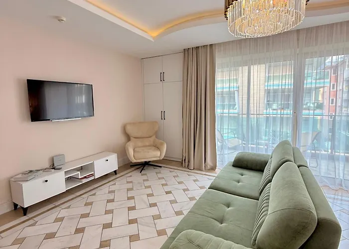 Sa Apartments! Cleopatra Beachfront 2bd Apartment Alanya