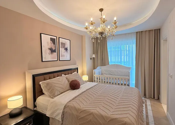 Sa Apartments! Cleopatra Beachfront 2bd Apartment Alanya