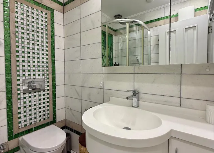 Apartment Sa Apartments! Cleopatra Beachfront 2bd