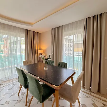 Apartment Sa Apartments! Cleopatra Beachfront 2bd *