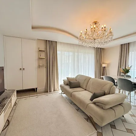 Sa Apartments! Cleopatra Beachfront 2bd Apartment