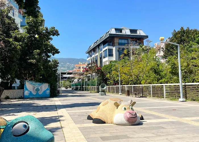 Sa Apartments! Cleopatra Beachfront 2bd *