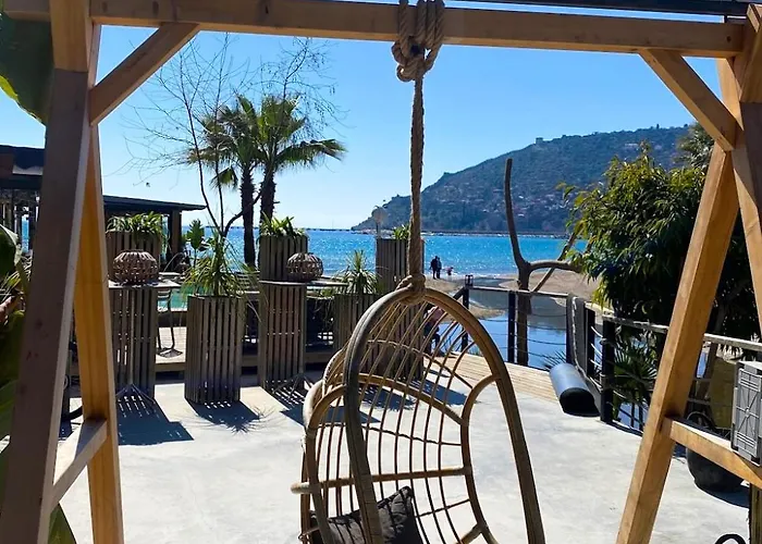 Sa Apartments! Cleopatra Beachfront 2bd Appartement *