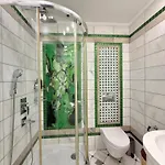 Sa Apartments! Cleopatra Beachfront 2bd אלאניה