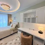 דירה Sa Apartments! Cleopatra Beachfront 2bd *